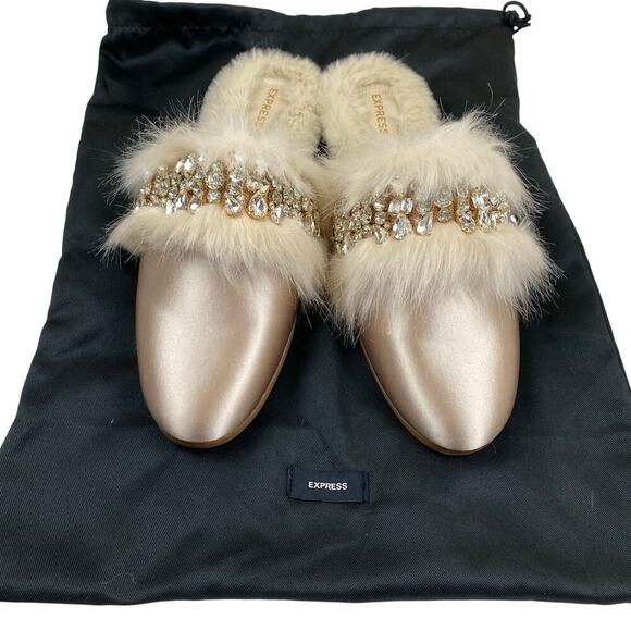 Express Faux Fur Crystal Mule Slippers Pink Coquette Twee Glam Cozy Holiday Chic - Picture 5 of 9